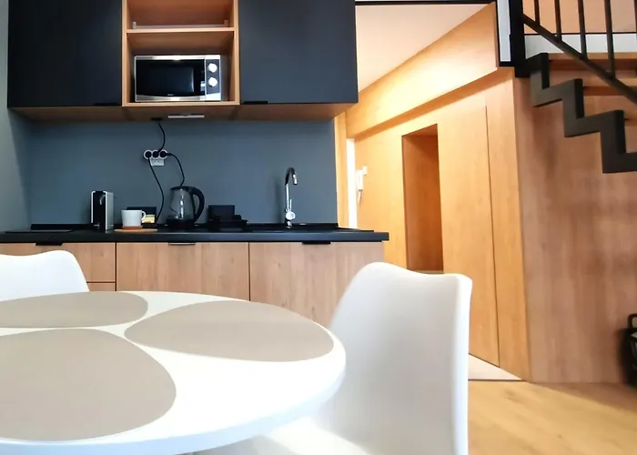 Droinvest Zarembowicza 33 Lotnisko Airport Wrocław