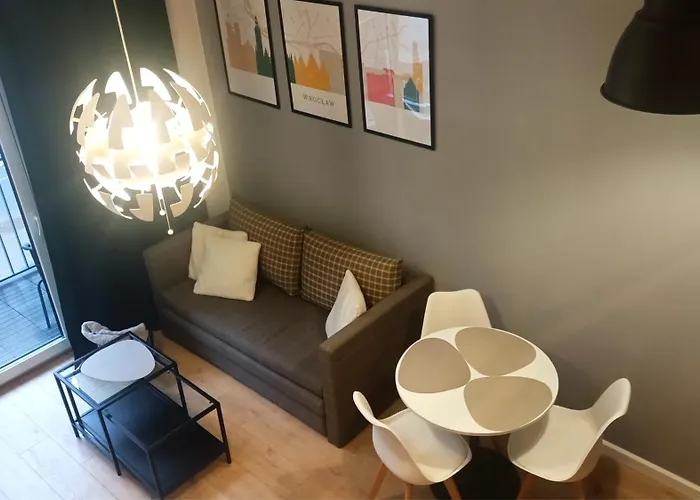 Droinvest Zarembowicza 33 Lotnisko Airport Appartement