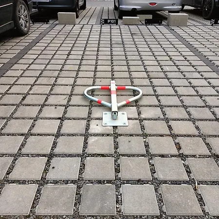 아파트 Droinvest Zarembowicza 33 Lotnisko Airport